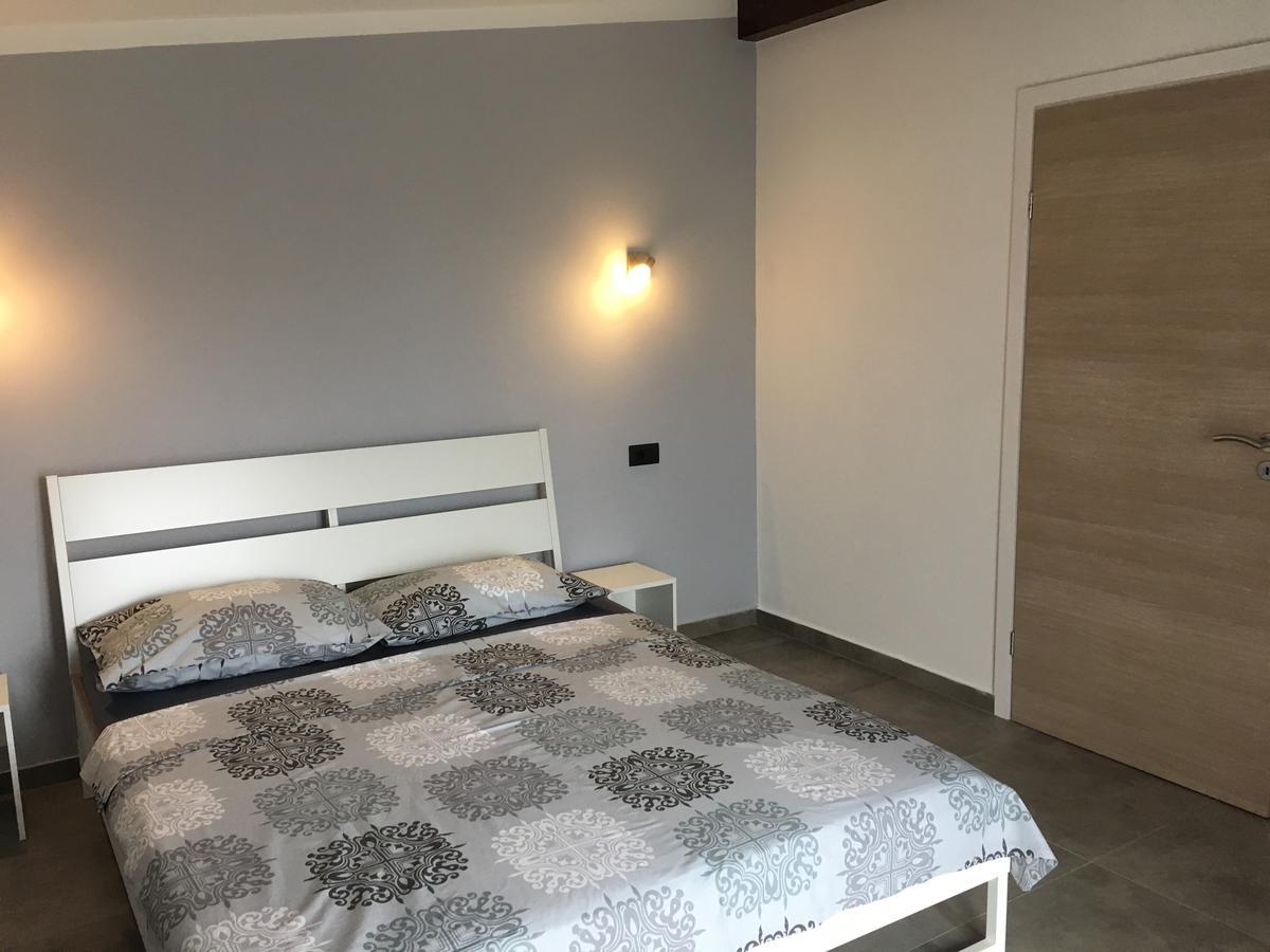 Apartments Ceh Ližnjan Εξωτερικό φωτογραφία