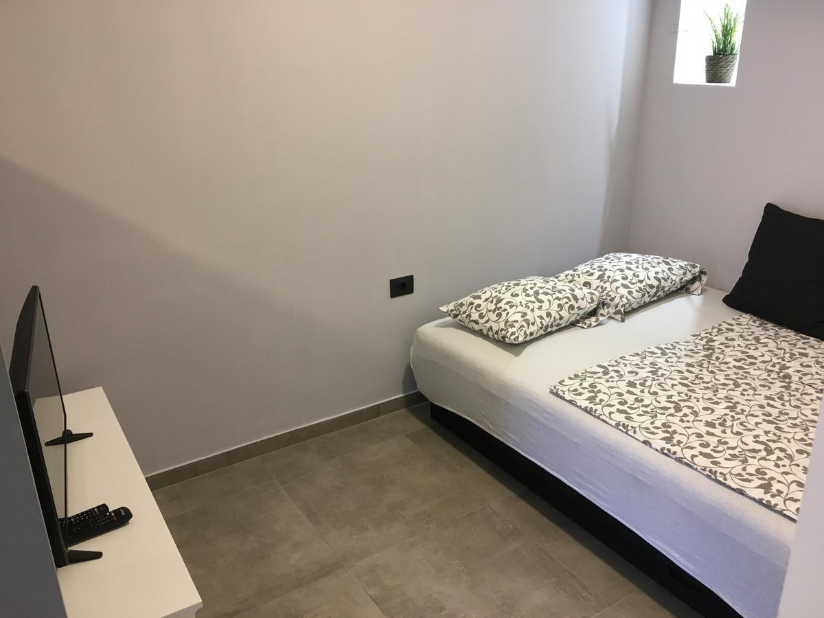 Apartments Ceh Ližnjan Εξωτερικό φωτογραφία