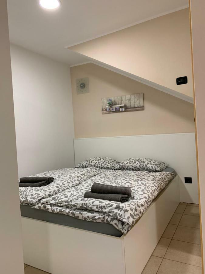 Apartments Ceh Ližnjan Εξωτερικό φωτογραφία